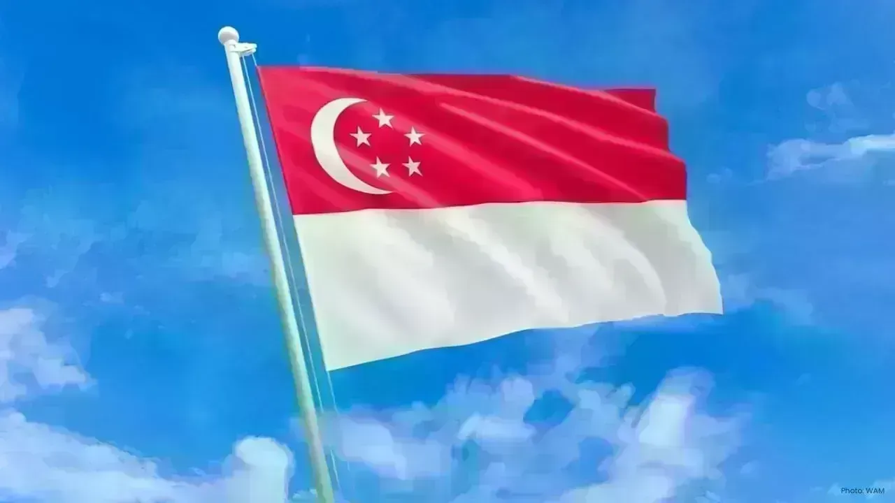 Singapore's Economy Surges 4.8% in 2025, Outperforming Projections
