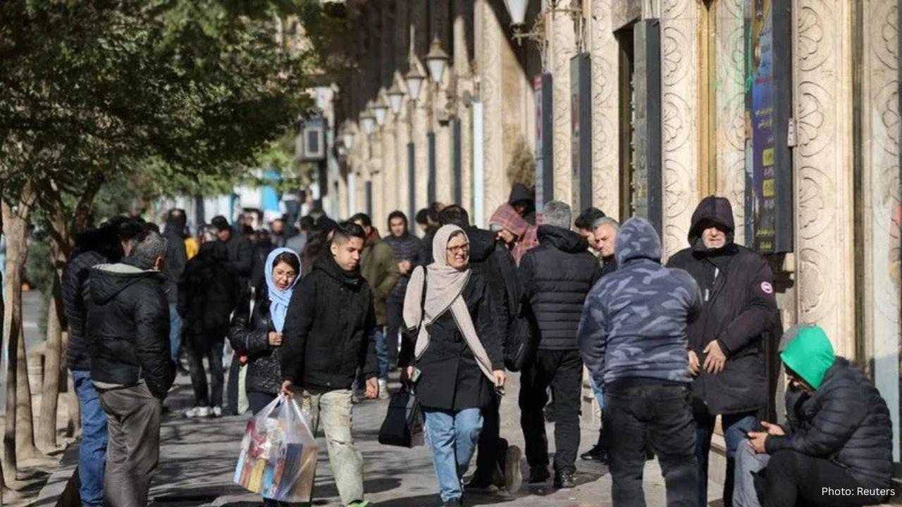 Trump Issues Stark Warning to Iran Amid Escalating Protests