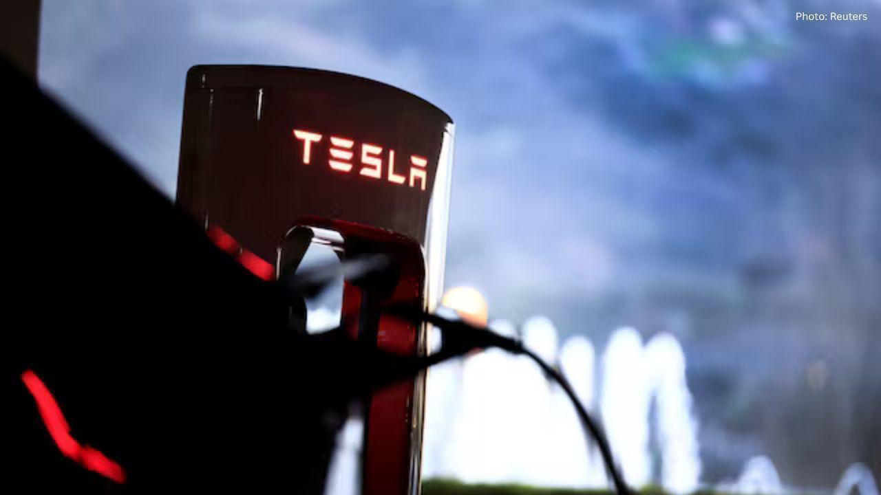 Tesla Faces Major Decline in Spanish Sales Amid Booming EV Market