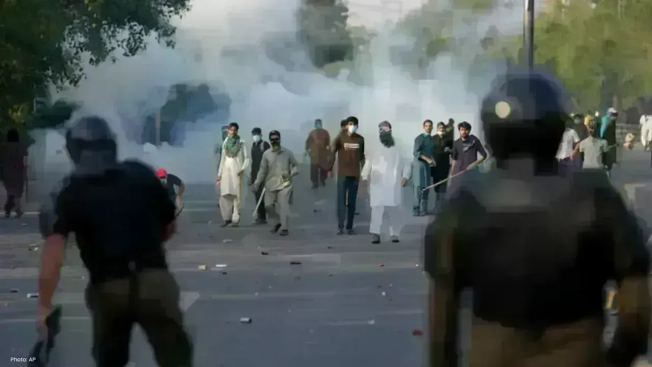 Life Sentences for Journalists in Pakistan Over 2023 Unrest
