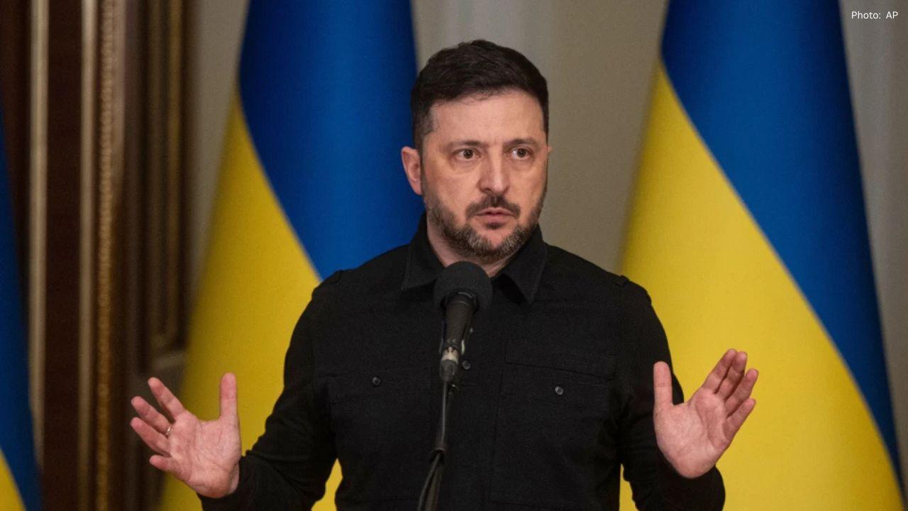 Ukraine's Future Security Discussed in Paris Amid Global Distractions
