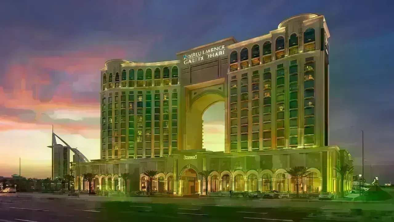 Your Ultimate Abu Dhabi Weekend Guide: Top Hotels & Attractions
