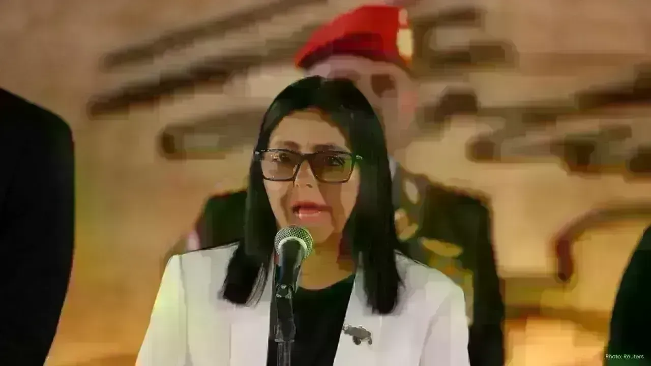 US and Venezuela Initiate Diplomatic Discussions Following Maduro's Ouster