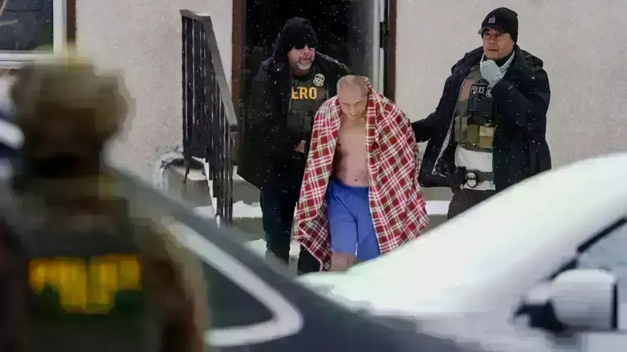 Minnesota Citizen Claims ICE Officers Handcuffed Him and Dragged Him into the Snow
