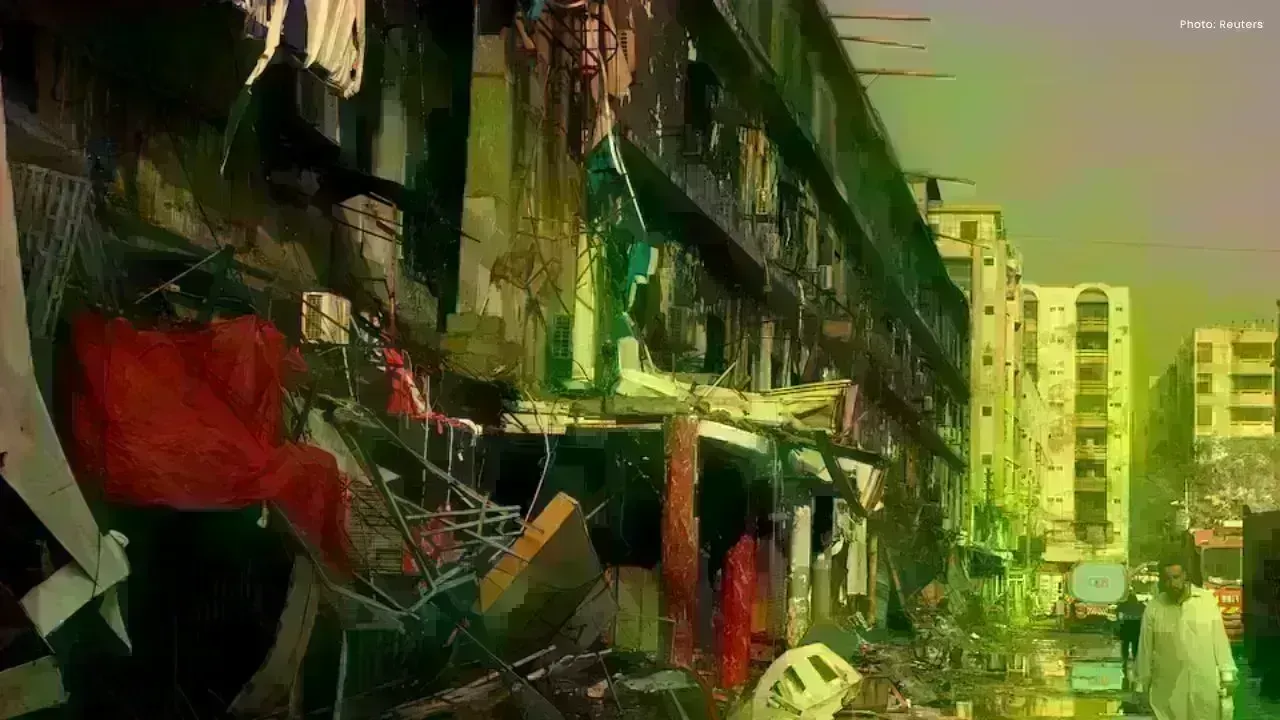 Tragic Blaze at Karachi Mall Results in Nearly 50 Fatalities as Search Operations Persist