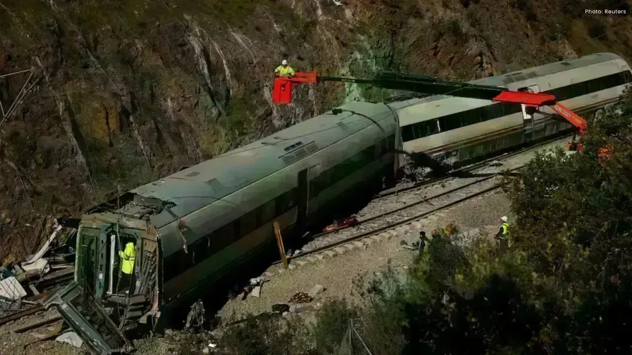 Track Damage Likely Preceded Fatal High-Speed Train Collision in Southern Spain