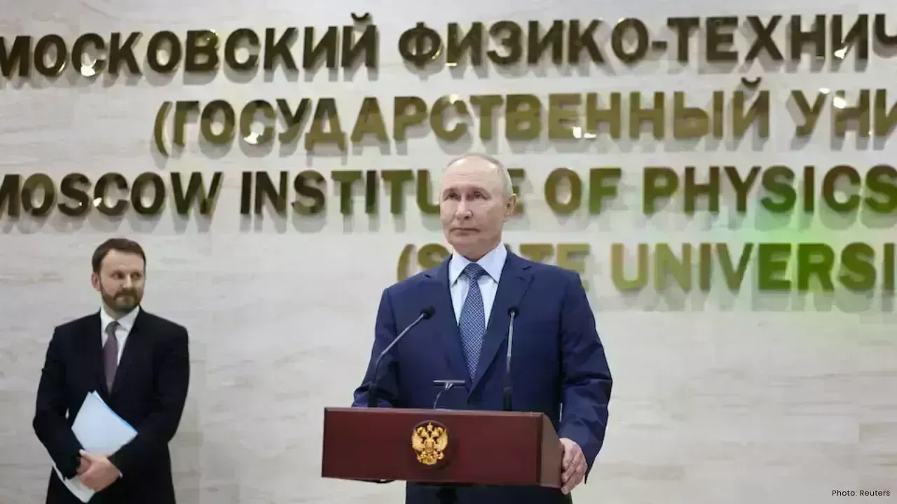 Ukraine Denounces Russian Strikes Amid Abu Dhabi Peace Efforts