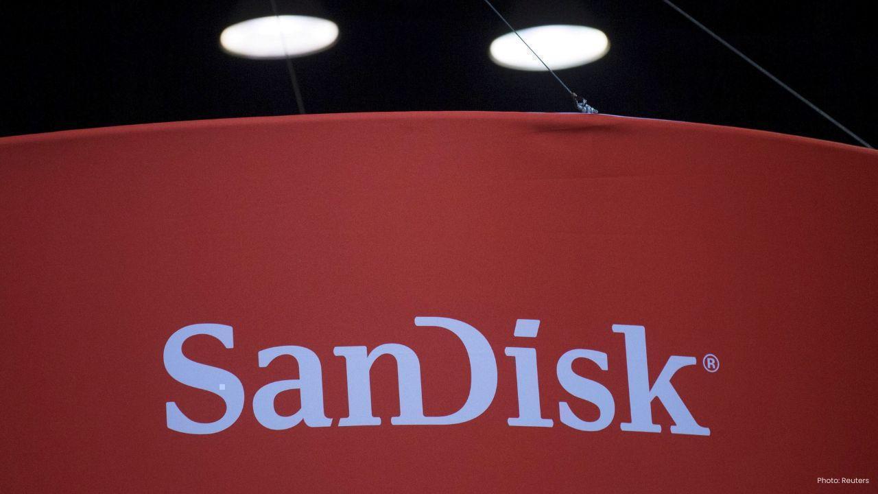 Western Digital Plans $3.17B Sale of Sandisk Shares