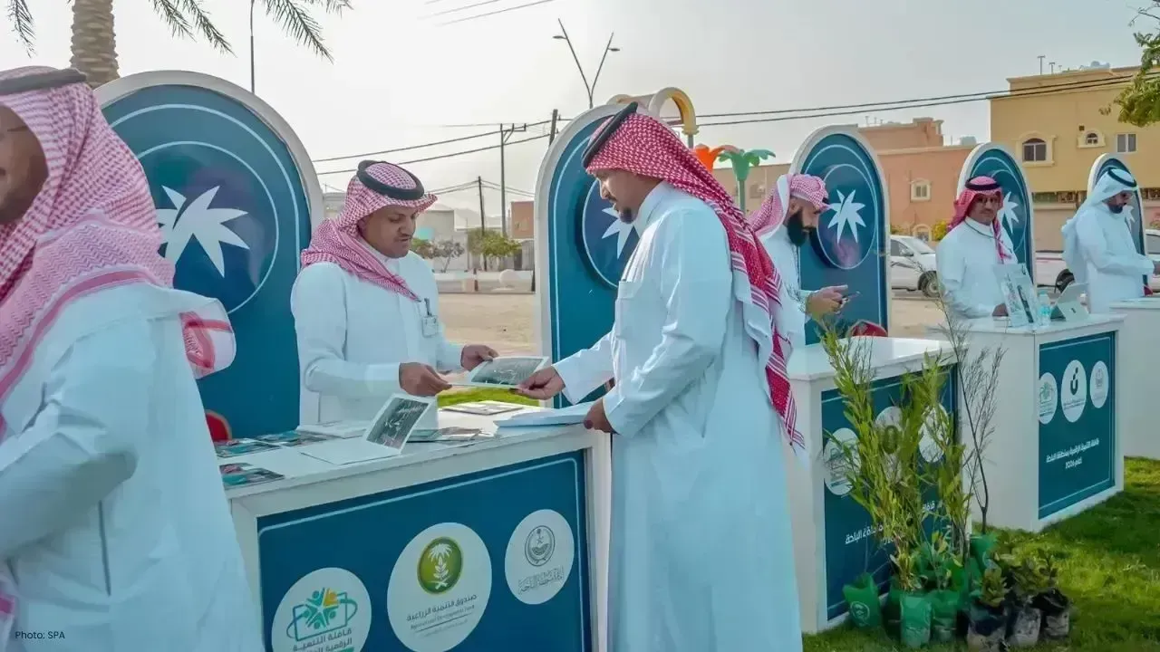 Digital Caravan Arrives in Al-Hajra, Boosts Public Services