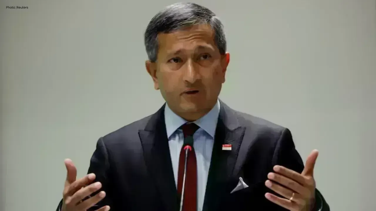 Singapore Dismisses Negotiations with Iran Over Hormuz Passage