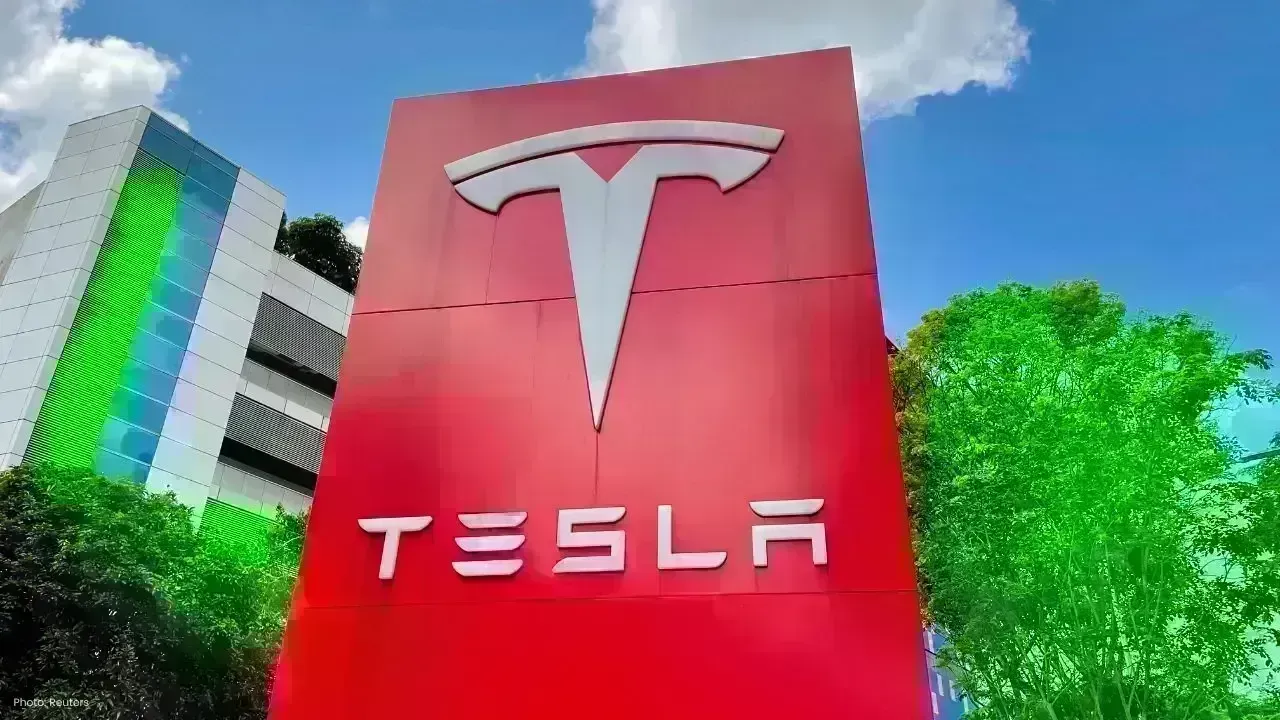 Dutch Authorities Approve Tesla's FSD for European Roads