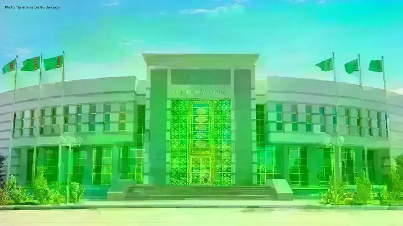 Expansion of Ruhabat Fabrics at Altyn Asyr Center