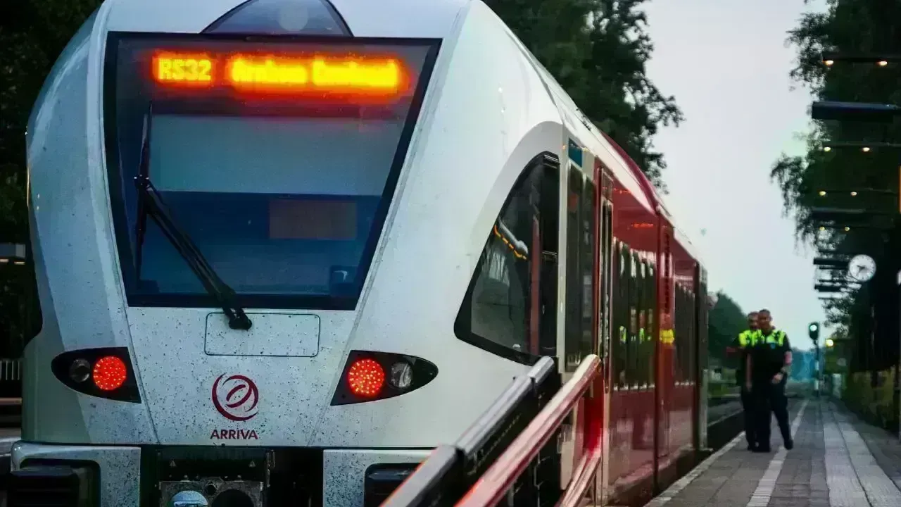 Vancouver SkyTrain Incident Claims Man's Life