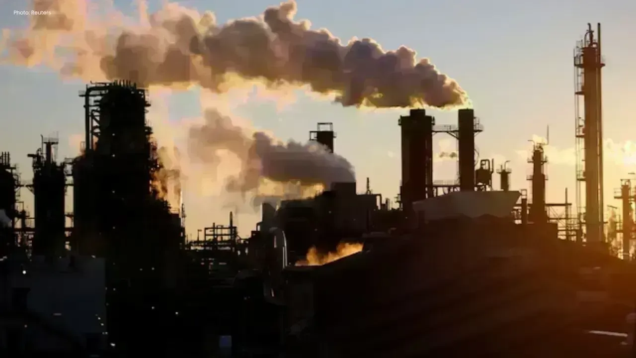 Japan Achieves Record Low Greenhouse Gas Emissions in FY2024