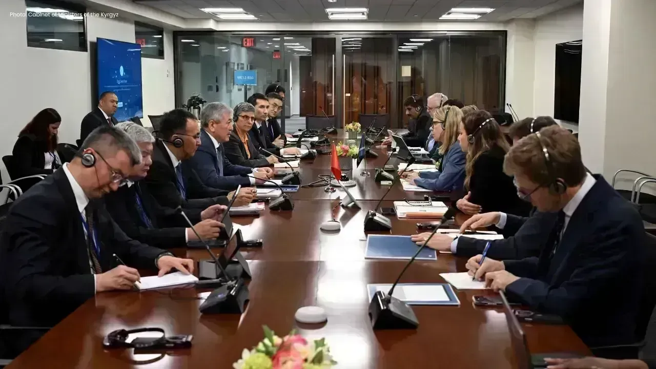 Kyrgyzstan and World Bank Engage in Strategic Economic Dialogue