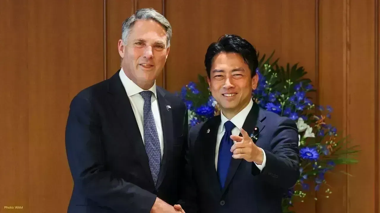 Australia and Japan Forge $10B Defence Agreement for Warships