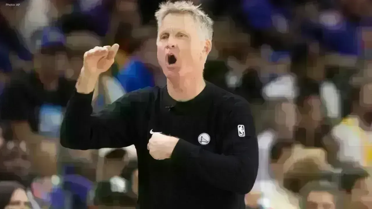 Steve Kerr's Future with Warriors Now in Jeopardy Following Play-In Exit