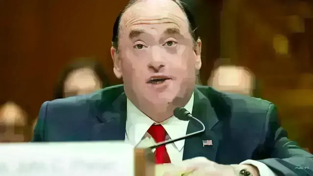 Navy Secretary Phelan Ousted in Pentagon Leadership Shift