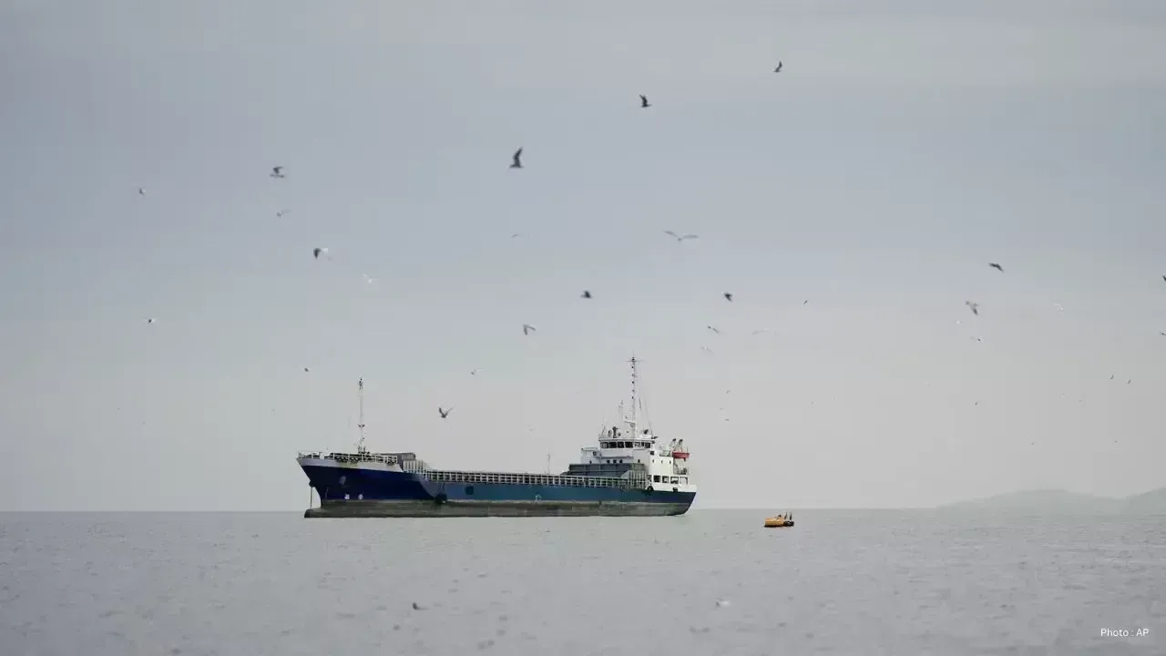 Iran's Actions Heighten Tensions in Hormuz Strait Following Ceasefire Extension