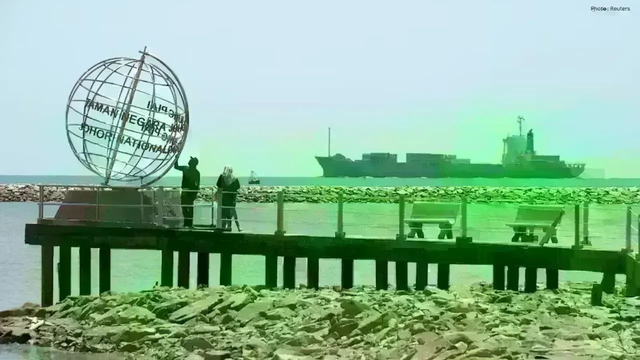 Attention Turns to Malacca Strait Amid Hormuz Turmoil