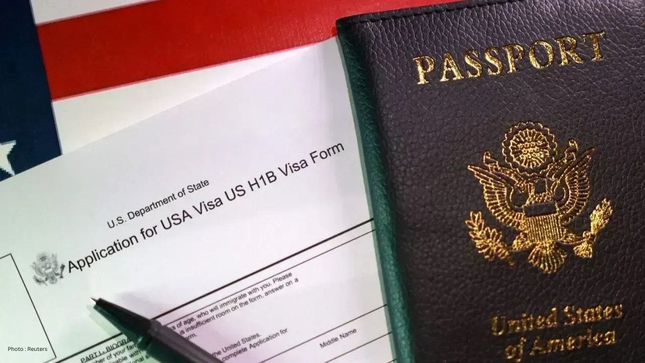 New Legislation Proposed to Halt H-1B Visa Program
