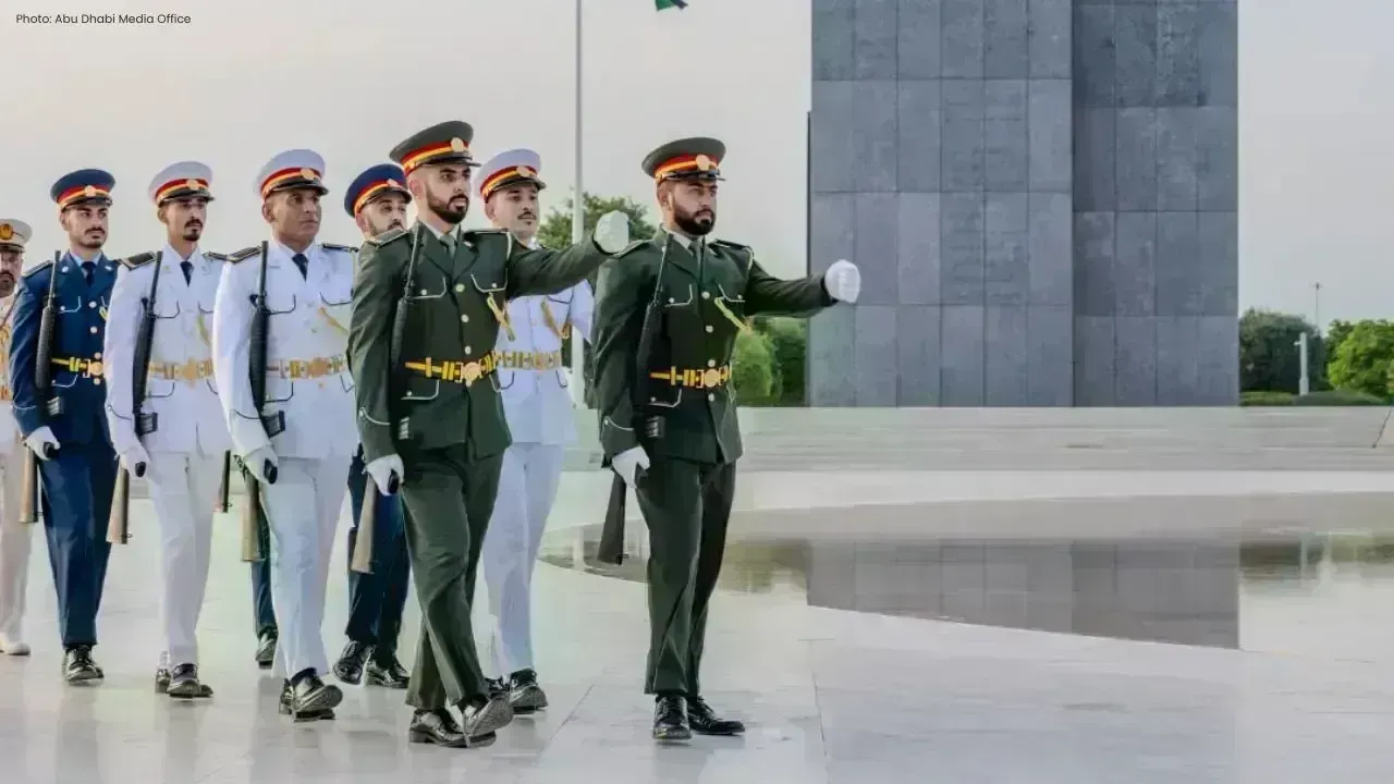Daily Flag Tribute Celebrated at Wahat Al Karama in Abu Dhabi