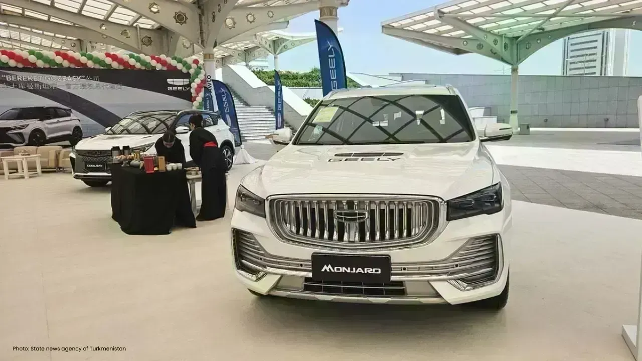 Geely Presents Family-Oriented Vehicles at Ashgabat Forum