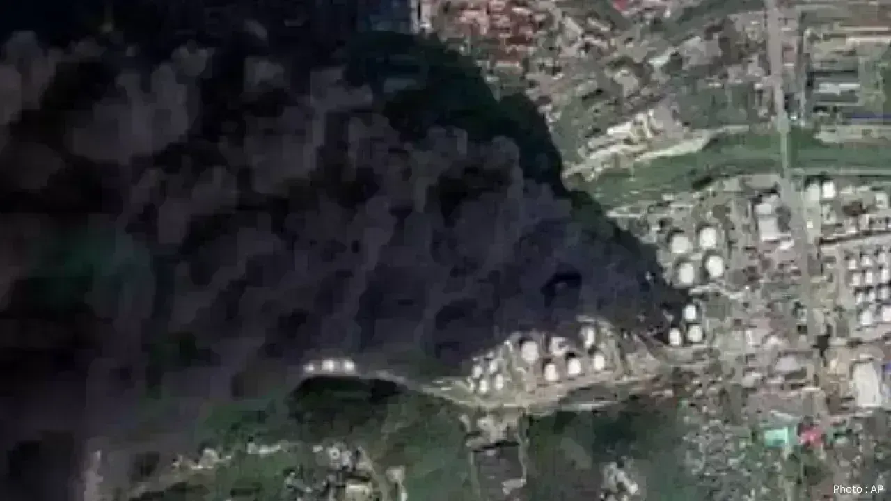 Ukraine's Drone Attacks Target Russian Oil Facilities: Economic and Environmental Fallout