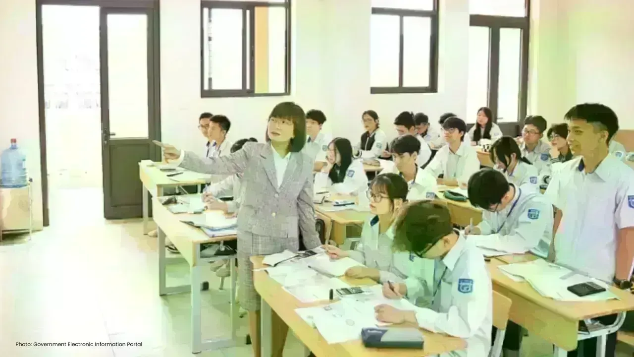 Vietnam Clarifies Rules for Student Tuition Support