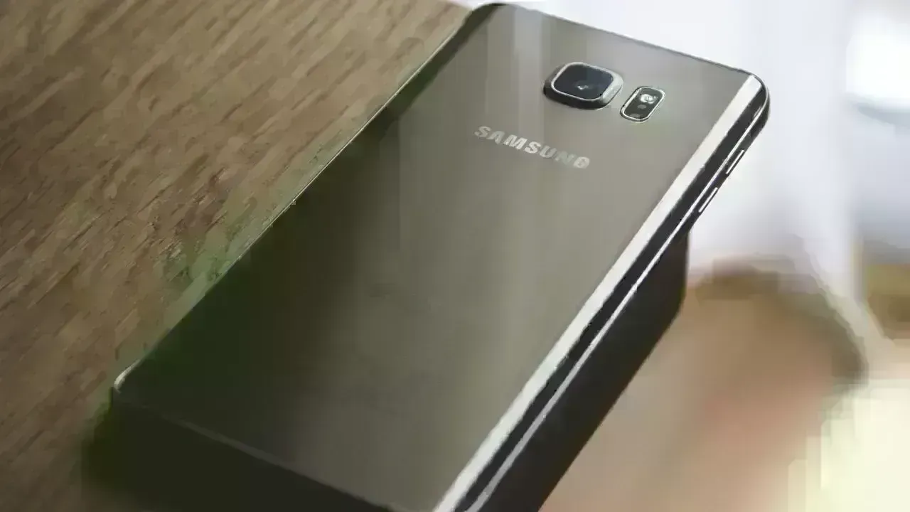 Samsung Workers Threaten Major Strike Amid AI Bonus Dispute