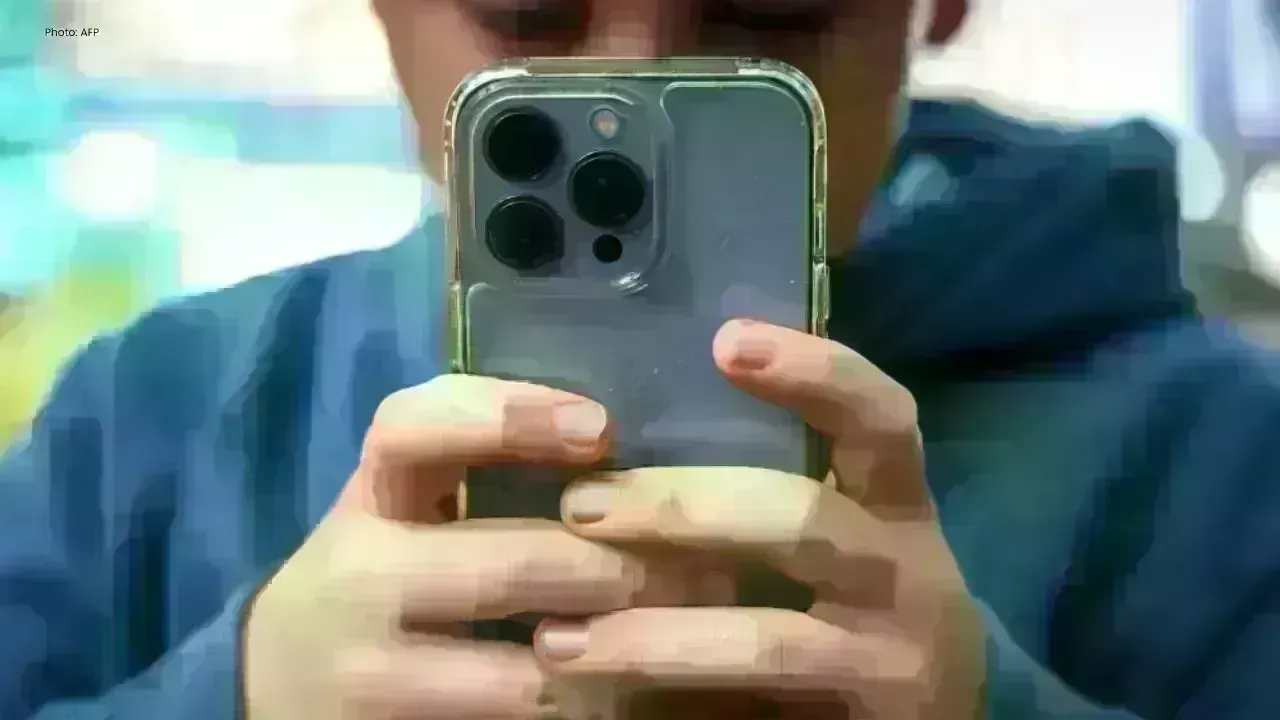 UK's Ofcom Alerts TikTok and YouTube on Child Safety Concerns