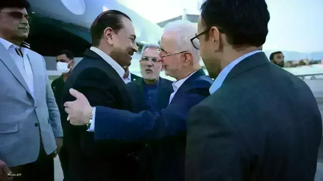 Pakistan Army Chief's Diplomatic Mission in Tehran
