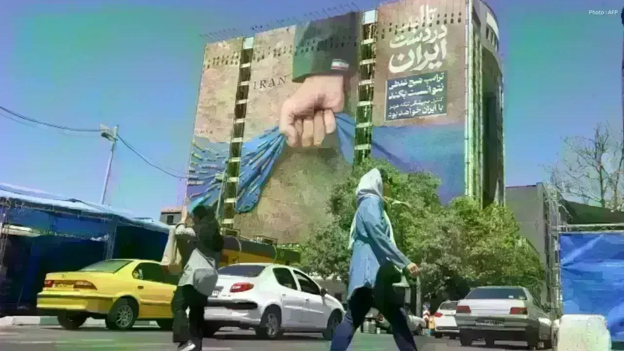 Iran on Edge Amid Ongoing US Negotiations and Military Threats