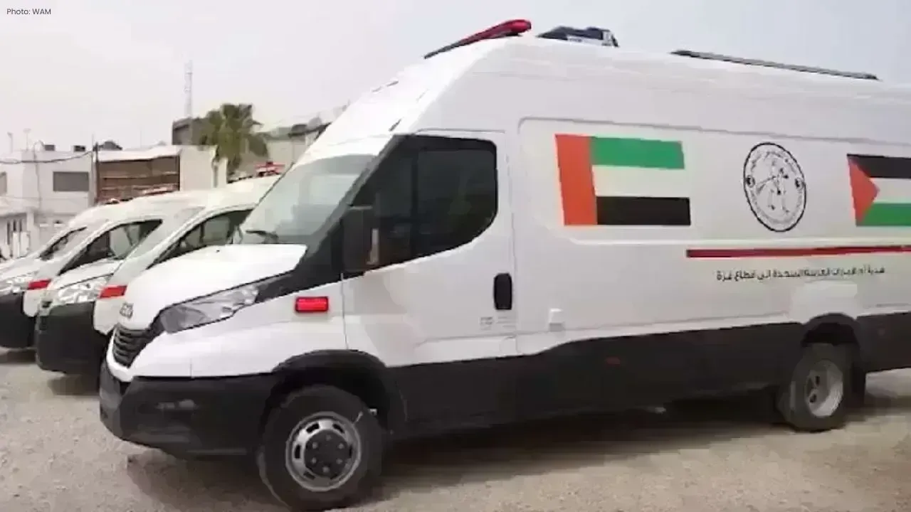 UAE Contributes 40 Tonnes of Medical Supplies and Ambulances to Gaza