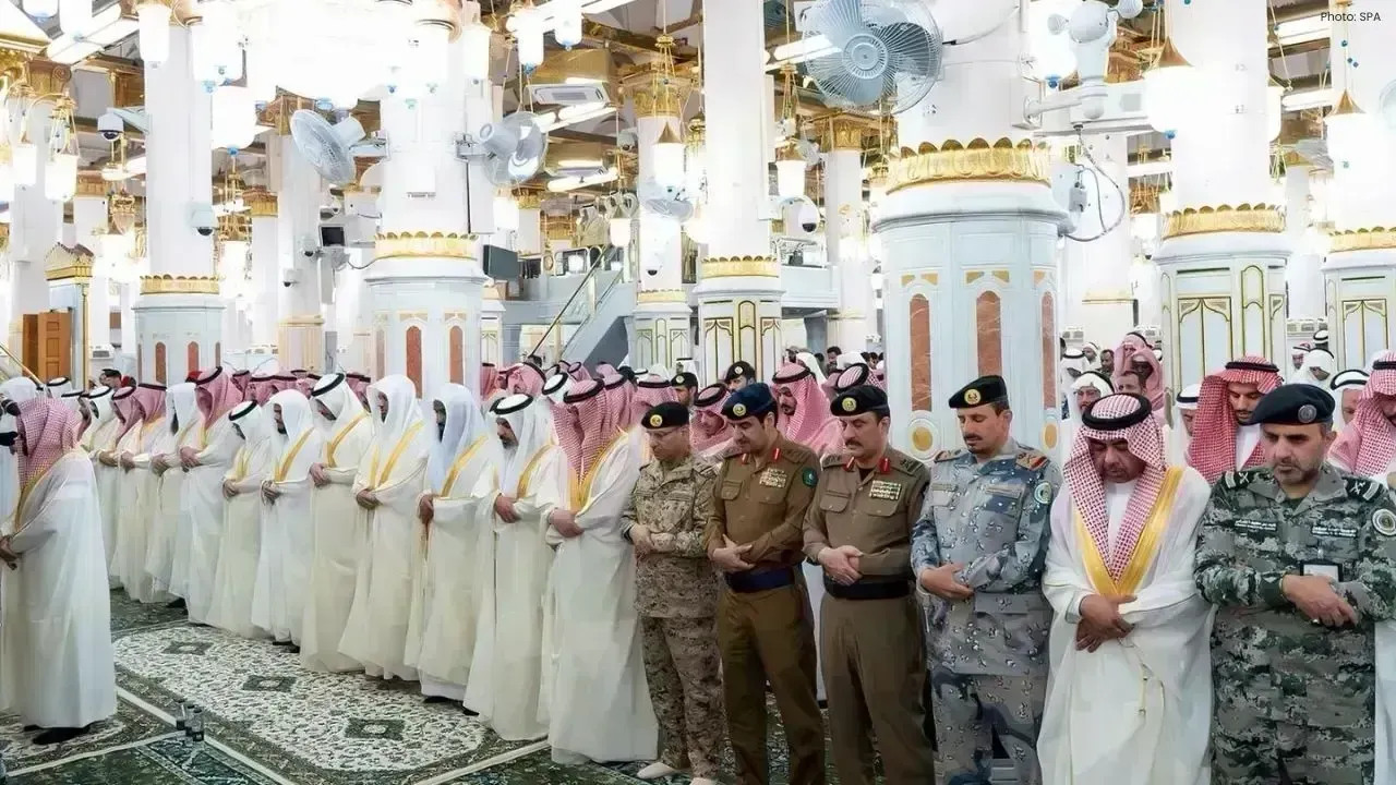 Eid Al-Adha Prayers Draw Large Crowds at Prophet’s Mosque
