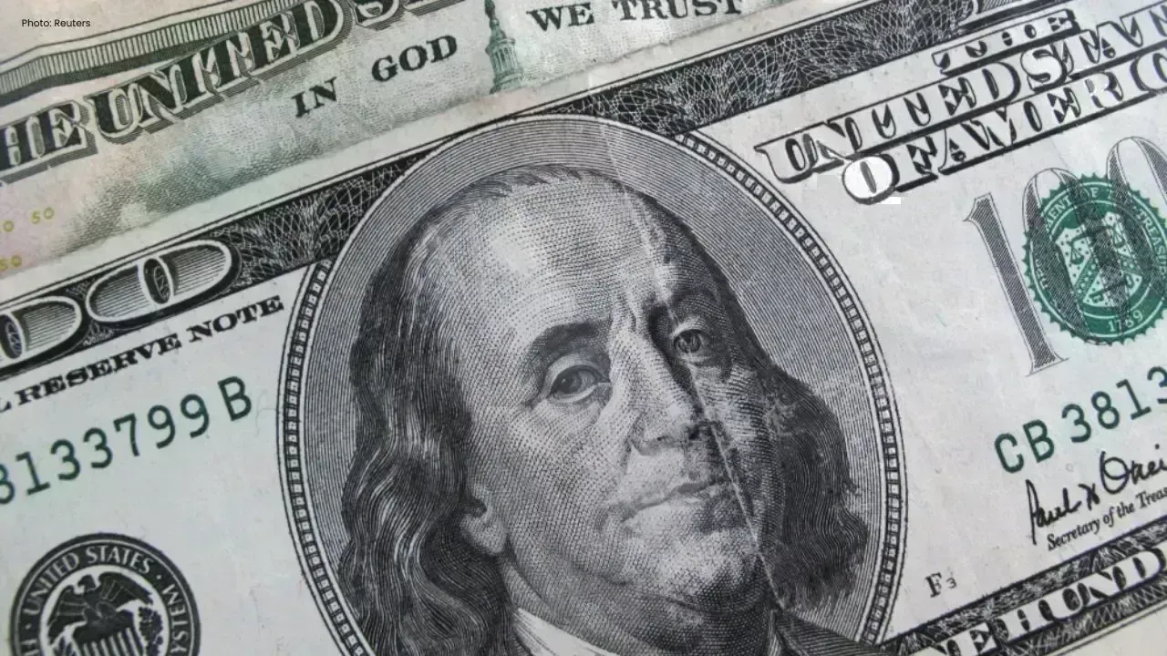 US Dollar Declines Amid Reports of Extended Ceasefire with Iran