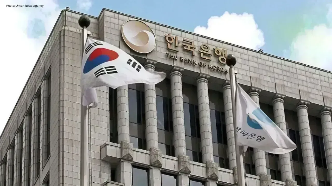 South Korea's Forex Reserves Decline in May