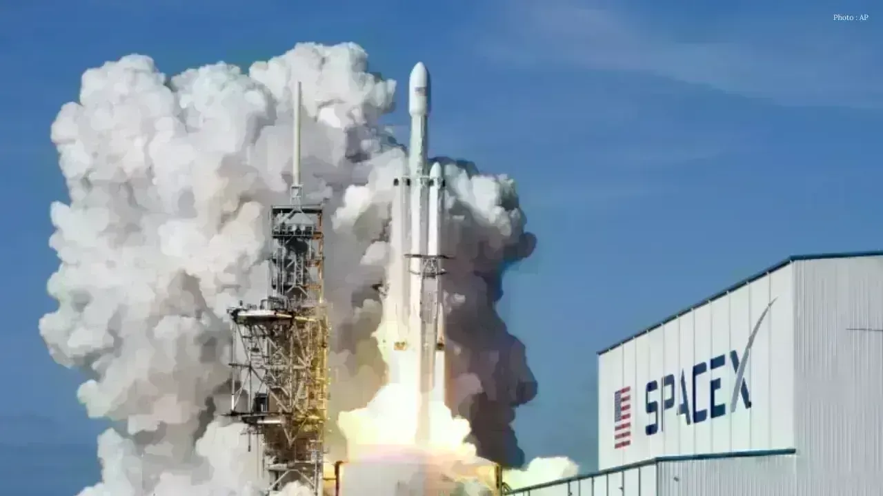 SpaceX Eyes Monumental $1.77 Trillion Valuation for Upcoming IPO