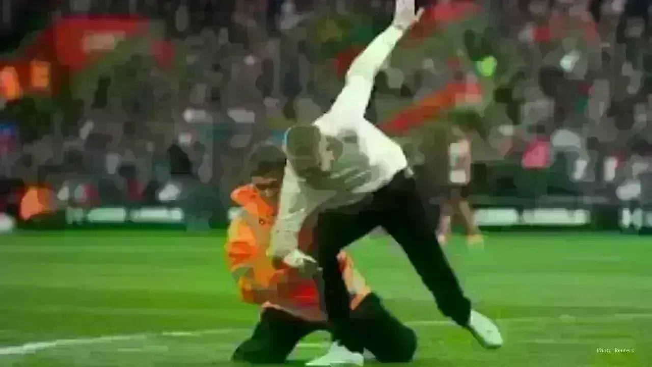 Pitch Invader Removed During Ohio Friendly Match