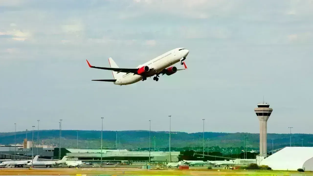 Rising Jet Fuel Prices Strain Airlines' Finances