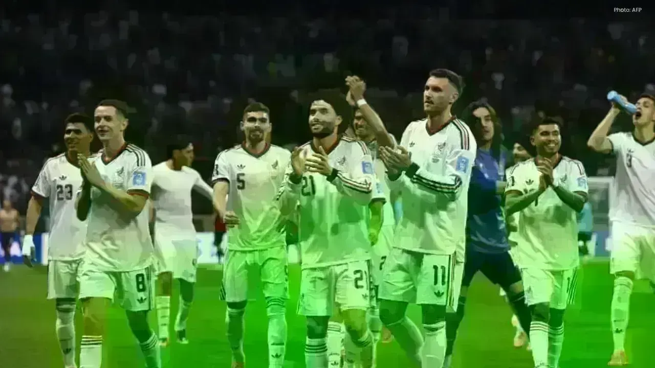 Mexico Secures Flawless Group Stage with 3-0 Win Over Czech Republic