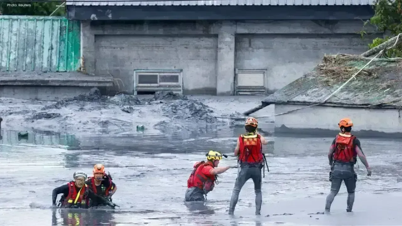 Two Lives Lost as Taiwan Battles Ongoing Floods and Rain Alerts