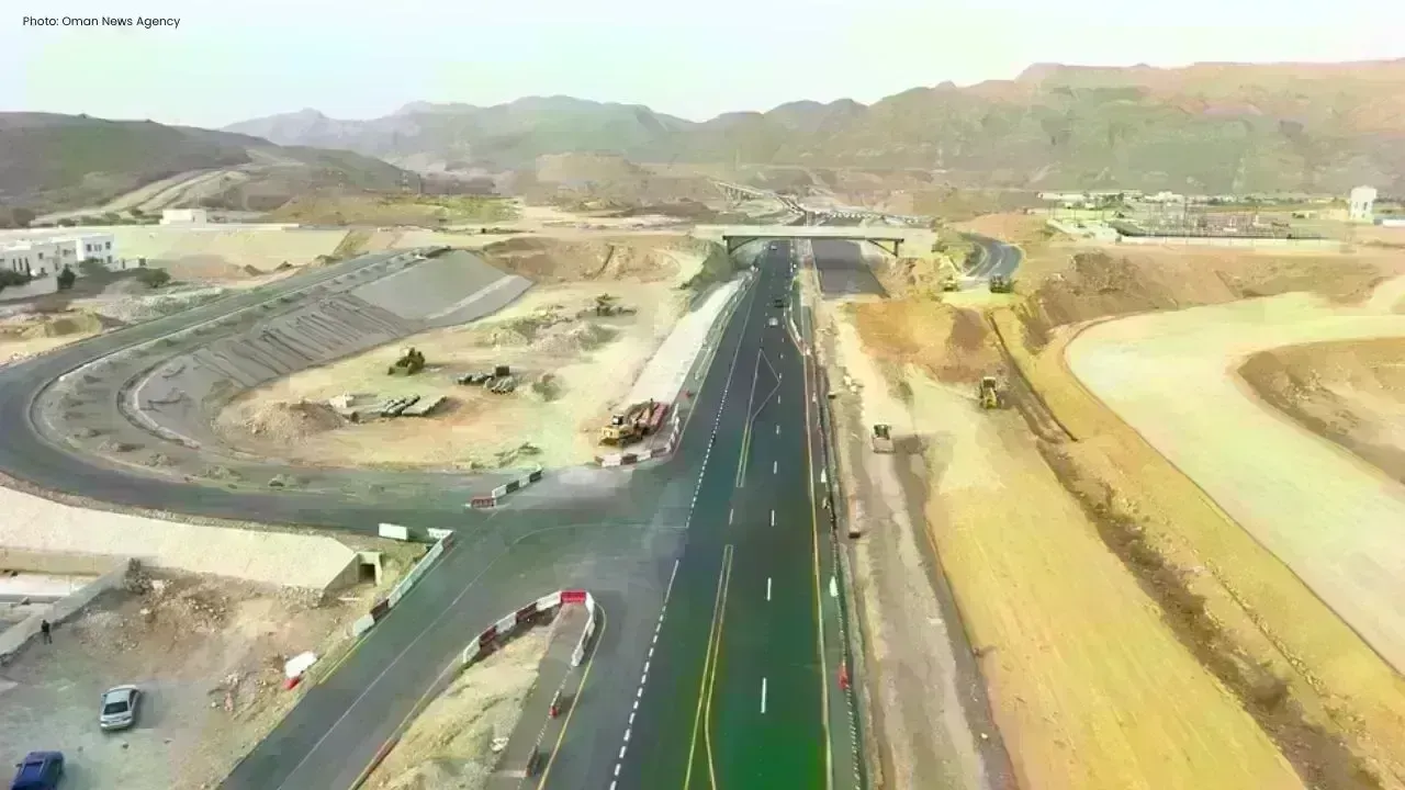 Oman Opens Al Mughsail Bridge to Traffic in First Project Phase