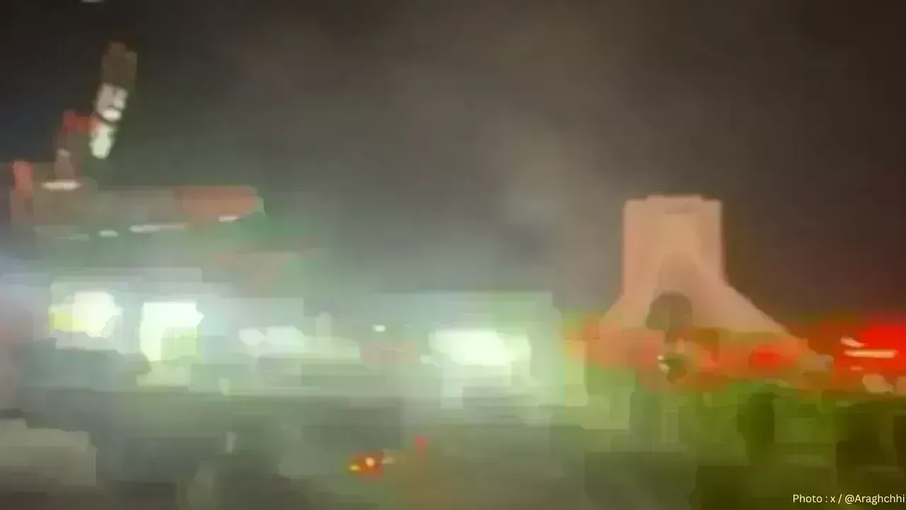Iran Displays Shahed-136 Drones and Zolfaqar Missiles in Tehran